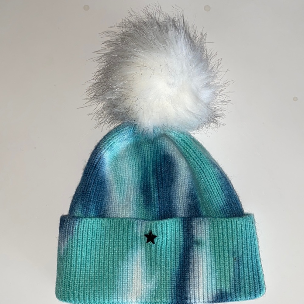 Jocelyn tie dye beanie with fluffy white faux fur Pom Pom